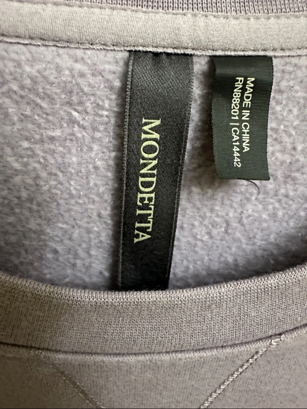 Mondetta Lavender Crewneck Sweatshirt med - Picture 3 of 3